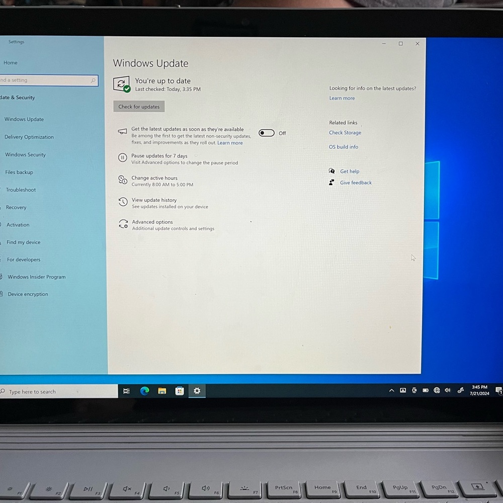 LAPTOP - Picture 1 of 4